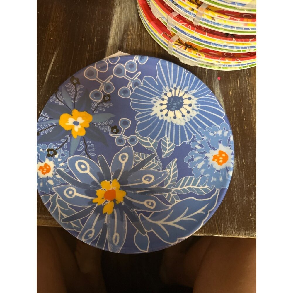 The spring shop plates plastic. Set 4 - Picture 4 of 6